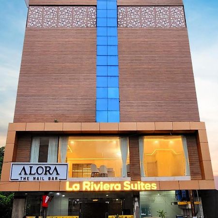 La Riviera Suites Хидерабад Екстериор снимка