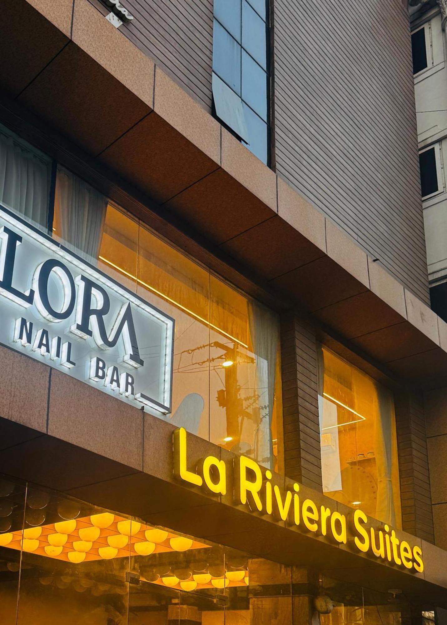 La Riviera Suites Хидерабад Екстериор снимка