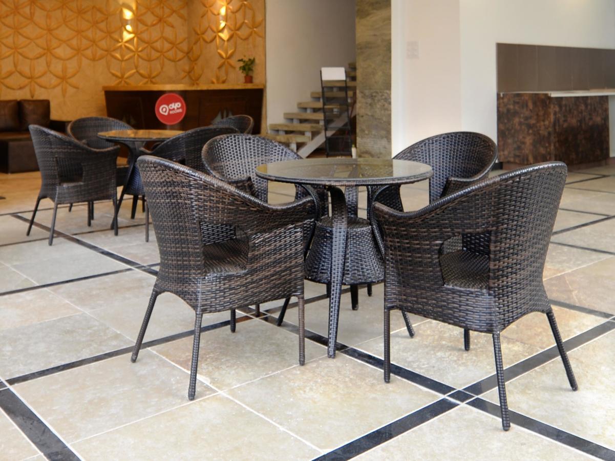 La Riviera Suites Хидерабад Екстериор снимка